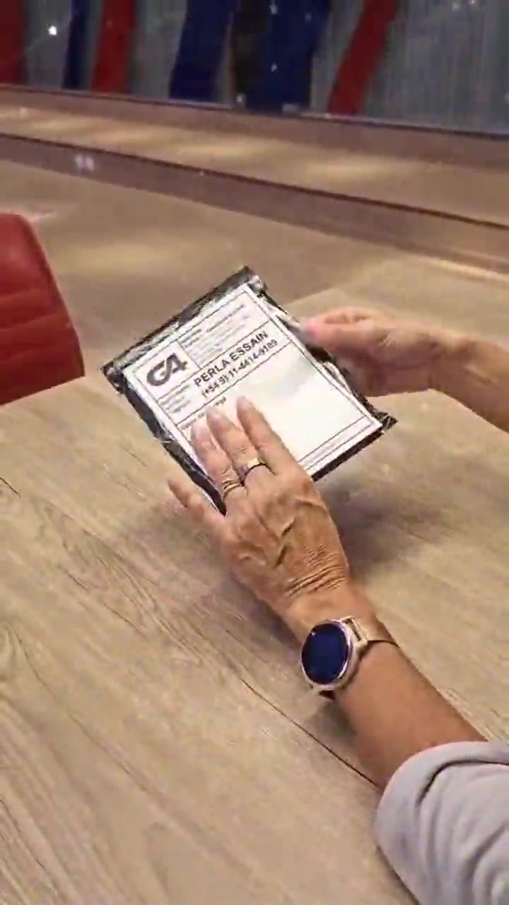 Unboxing REMAX